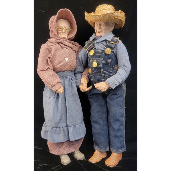 Antique Grandma and Grandpa Porcelain Dolls, 1995 - Picture 2 of 16